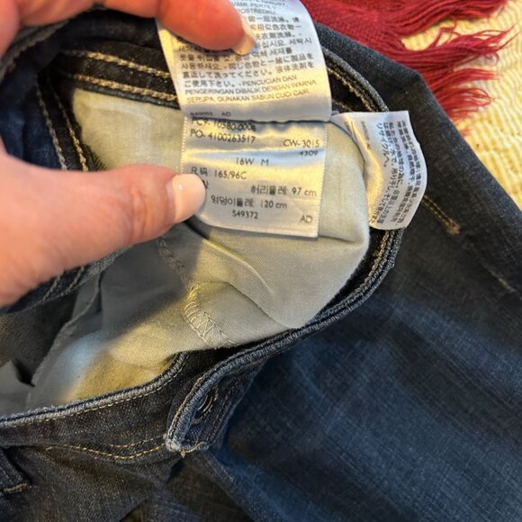 Ladies Levi's 580 Straight - Defined Waist washed jeans - Size 16W - Picture 6 of 7